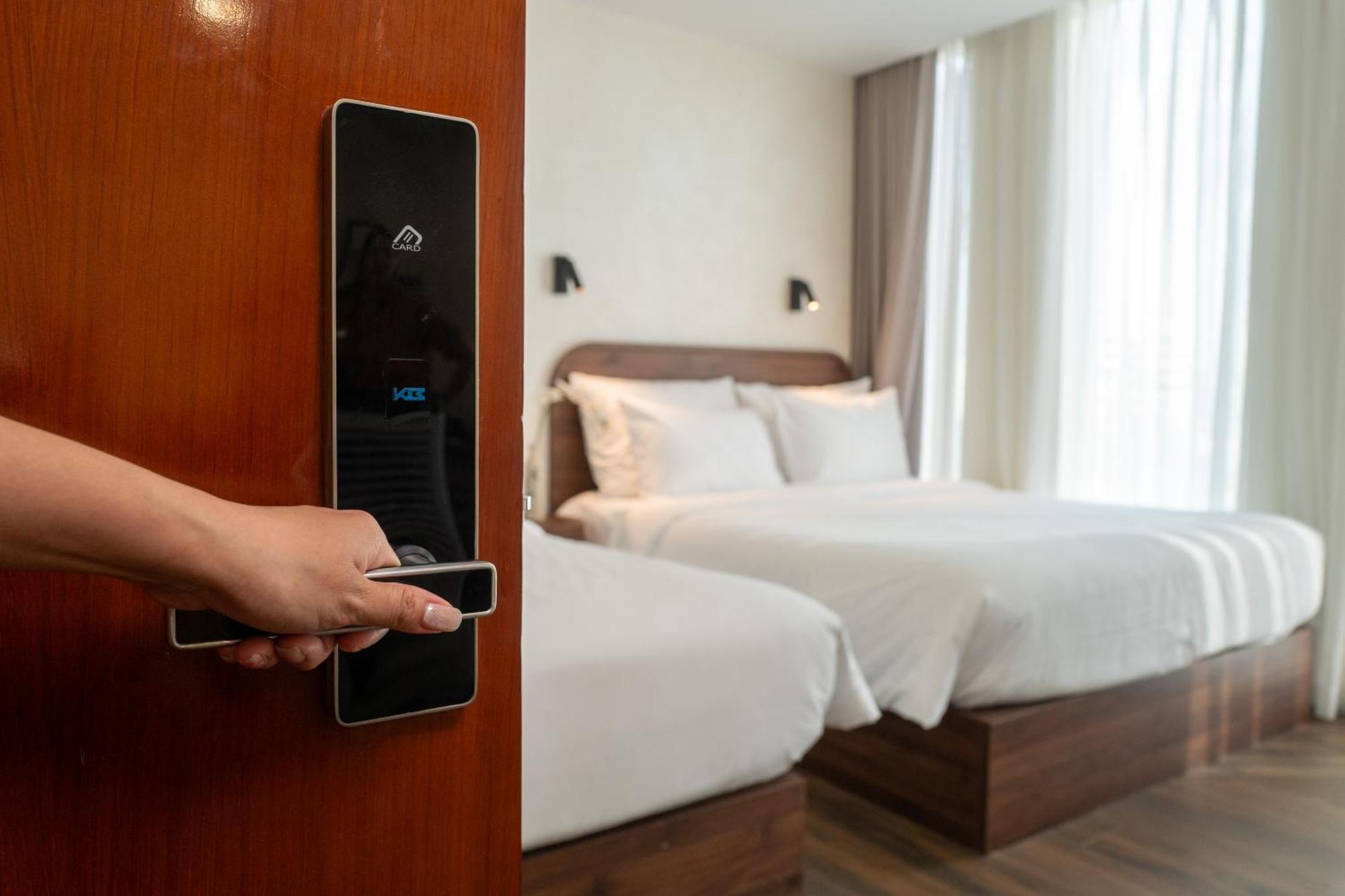 Hato Saigon Boutique Hotel & Rooftop Bandar Ho Chi Minh Luaran gambar