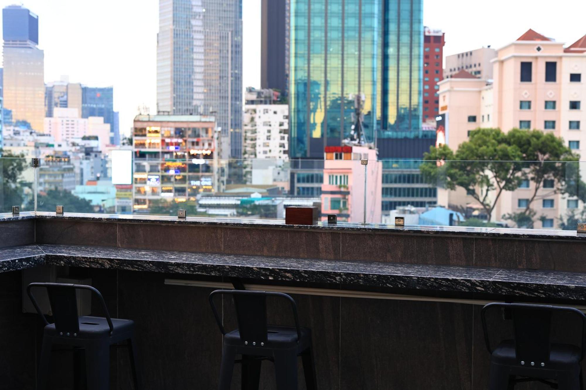 Hato Saigon Boutique Hotel & Rooftop Bandar Ho Chi Minh Luaran gambar