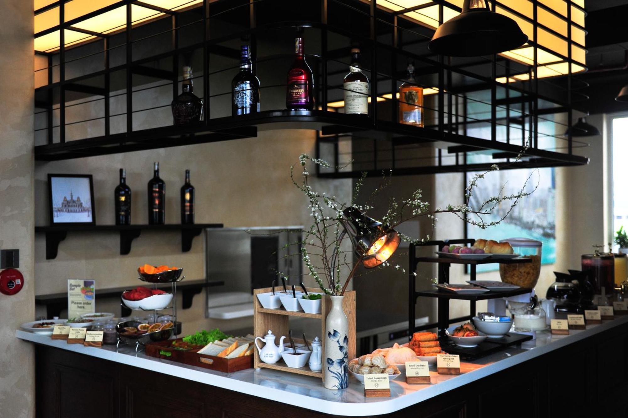 Hato Saigon Boutique Hotel & Rooftop Bandar Ho Chi Minh Luaran gambar